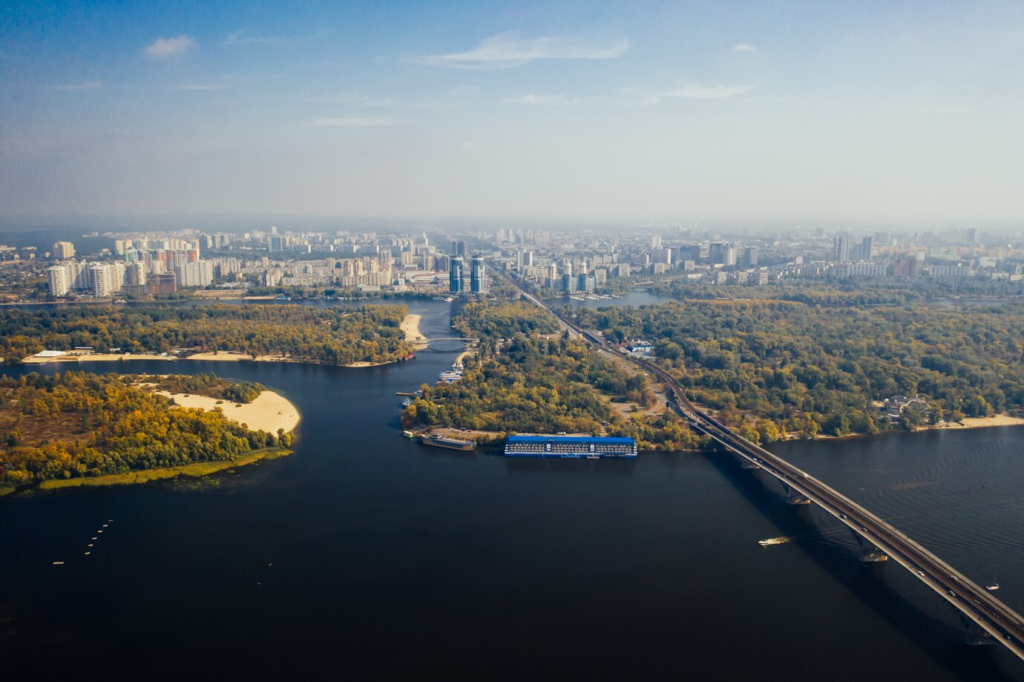 Разница климата Москвы и Санкт-Петербурга